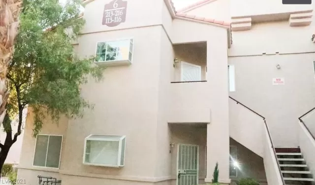 MLS: 2305169 Condo For Sale