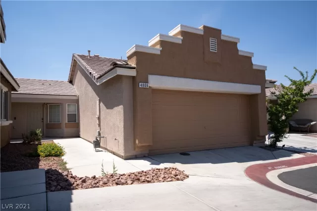 MLS: 2305172 Condo For Sale