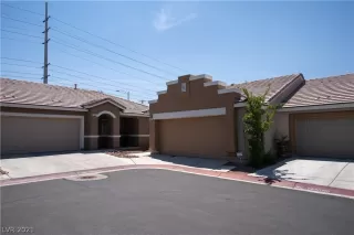 Photo #1: 2305172 Listing 