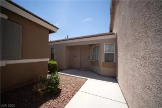 Photo #3: 2305172 Listing 