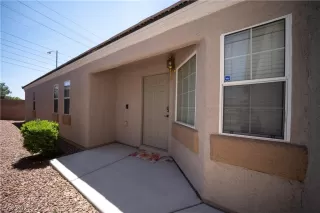 Photo #4: 2305172 Listing 