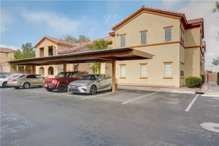 Photo #2: 2305173 Listing