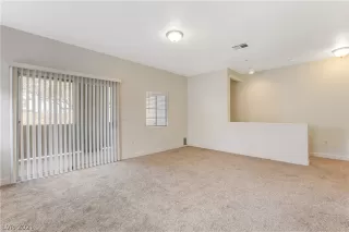 Photo #6: 2305173 Listing