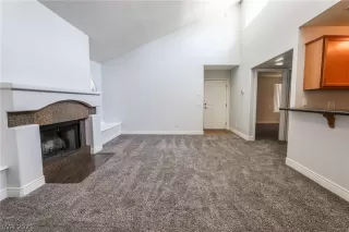 Photo #4: 2305203 Listing