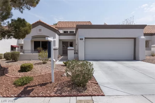MLS: 2305241 Condo For Sale