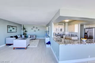 Photo #6: 2305242 Listing 