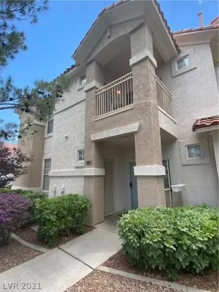 Photo #1: 2305381 Listing 