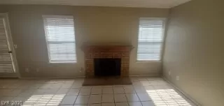 Photo #4: 2305406 Listing 