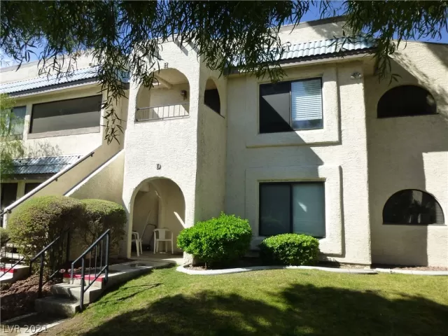 MLS: 2305416 Condo For Sale