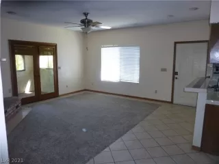 Photo #3: 2305416 Listing 