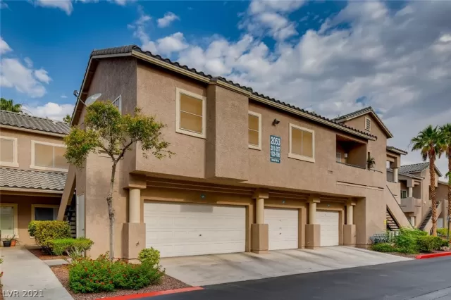 MLS: 2305424 Condo For Sale