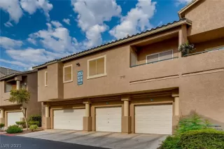 Photo #2: 2305424 Listing 