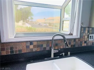 Photo #1: 2305430 Listing 