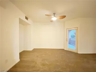 Photo #2: 2305503 Listing 