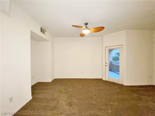 Photo #3: 2305503 Listing 