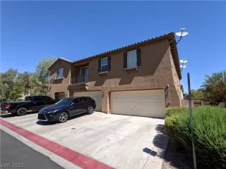 Photo #1: 2305554 Listing 