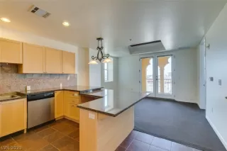 Photo #4: 2305578 Listing 