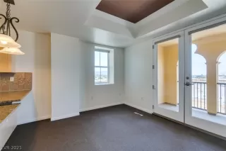 Photo #6: 2305578 Listing 