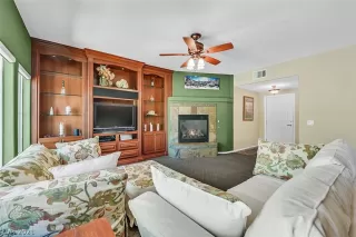 Photo #5: 2305601 Listing 