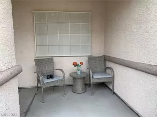 Photo #3: 2305632 Listing 