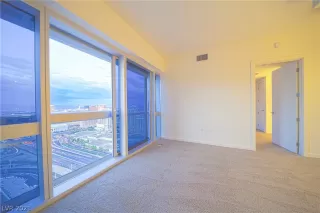 Photo #2: 2305662 Listing 