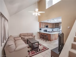 Photo #1: 2305753 Listing 