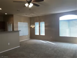 Photo #2: 2305776 Listing 