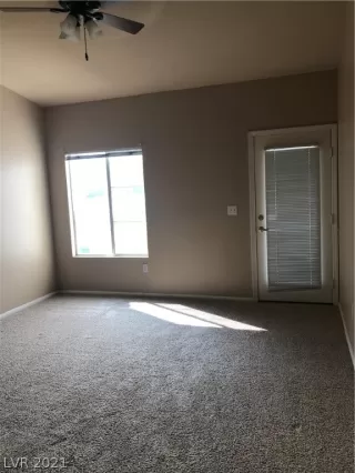 Photo #5: 2305776 Listing 