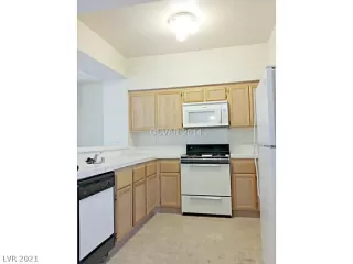 Photo #1: 2305780 Listing