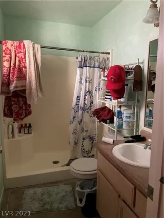 Photo #6: 2305811 Listing