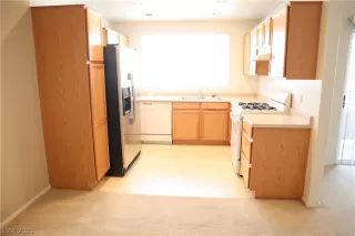 Photo #2: 2305838 Listing 