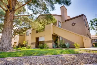 Photo #2: 2305850 Listing