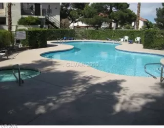 Photo #2: 2305959 Listing