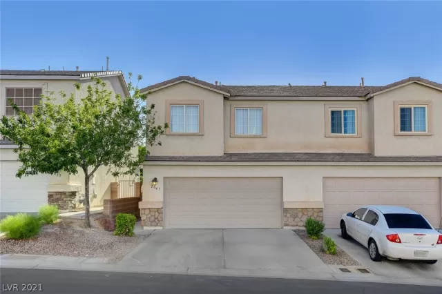 MLS: 2305984 Condo For Sale