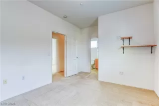 Photo #5: 2306075 Listing 