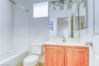 Photo #6: 2306075 Listing 