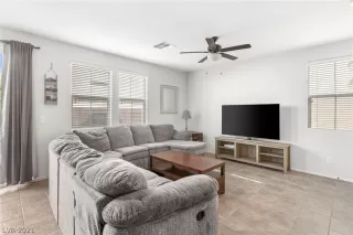 Photo #2: 2306125 Listing 