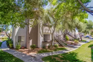 Photo #1: 2306145 Listing 