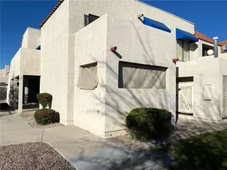 Photo #1: 2306260 Listing