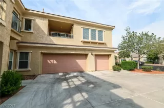 Photo #3: 2306271 Listing