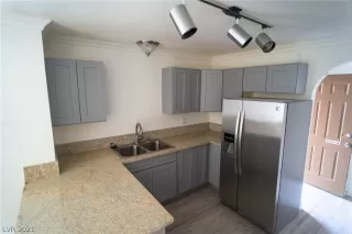 Photo #1: 2306275 Listing