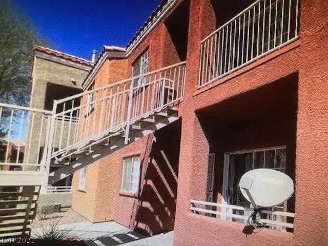 MLS: 2306278 Condo For Sale