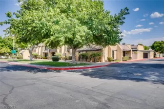 Photo #2: 2306311 Listing