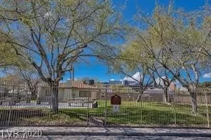 Photo #2: 2306314 Listing 