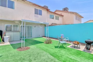 Photo #3: 2306405 Listing 