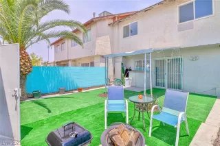 Photo #4: 2306405 Listing 