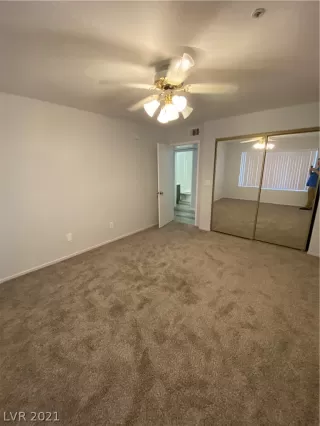 Photo #5: 2306419 Listing 