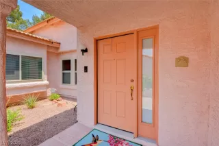 Photo #2: 2306434 Listing