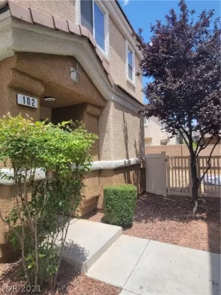 Photo #1: 2306437 Listing