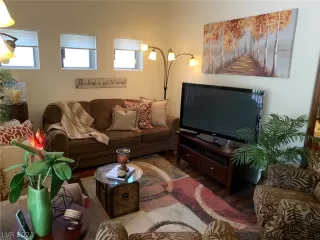 Photo #1: 2306506 Listing 